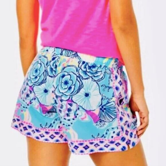 Lilly Pulitzer 5" Katia Bali Blue Once Upon A Tide Drawstring Shorts - Picture 11 of 11